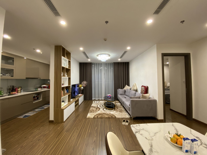 Cho thuê CC Vinhomes West Point - Phạm Hùng căn 3PN full nội thất giá 1100$